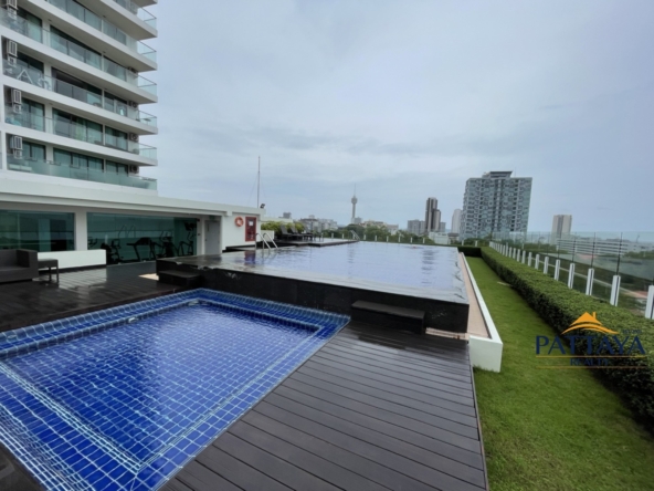 Sustainable Sophistication: Eco-Friendly Innovations in Luxury Hotel Properties