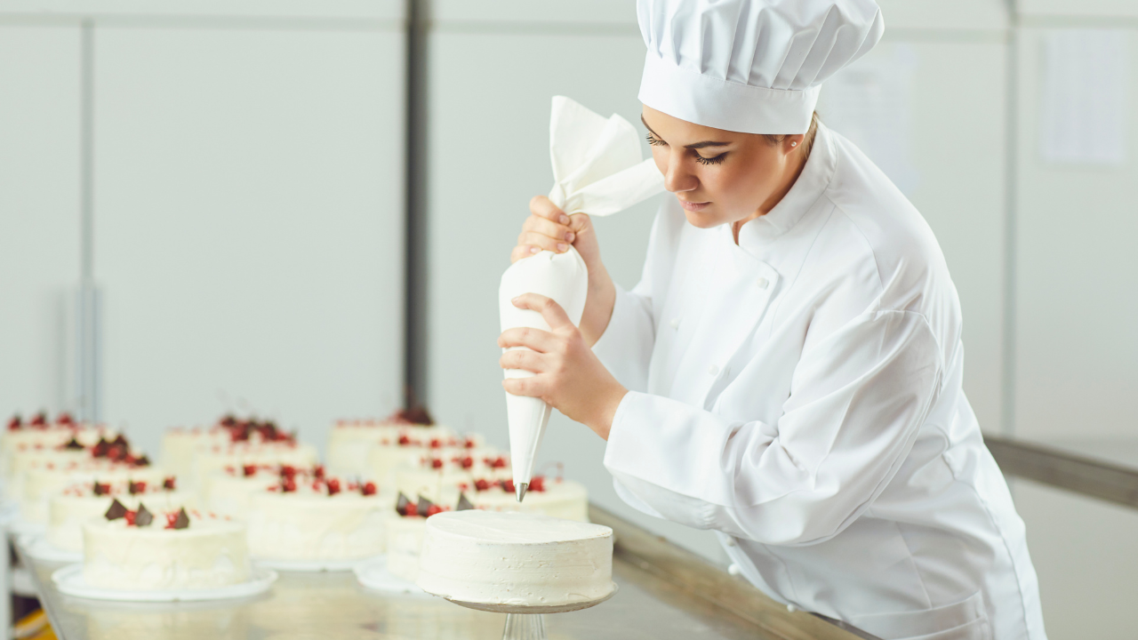 6 Useful Skills That Every Baker Should Have