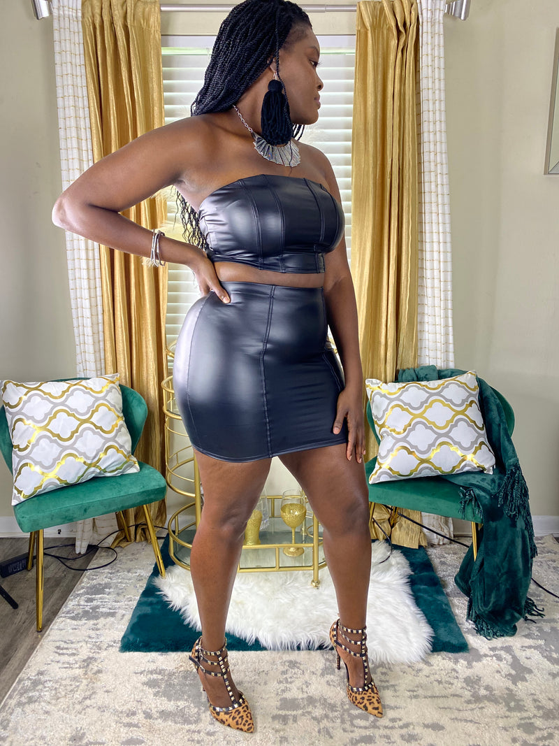 Elevate Your Style with Two-Piece Mini Skirt Sets and Matching Sets