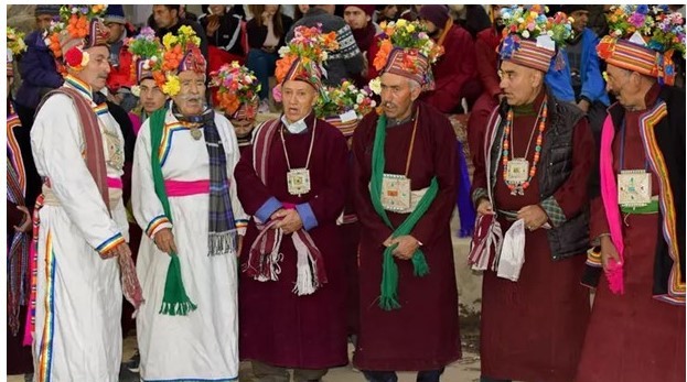 The Paradas: A Glimpse into Ancient Tribes