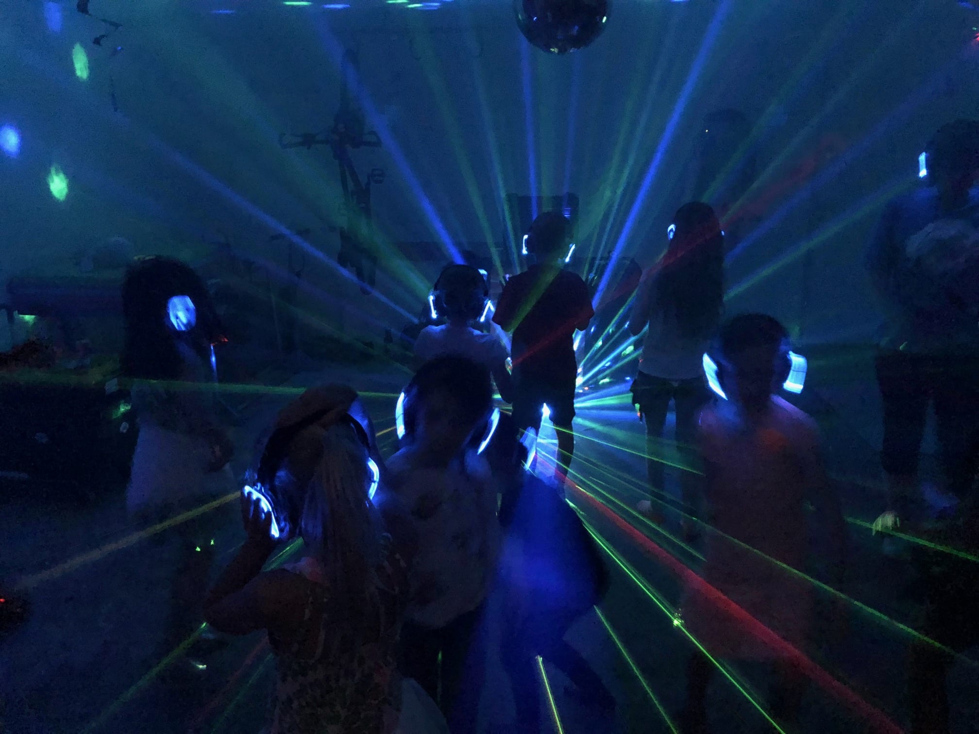 Silent Disco Headphone Party – How It Works