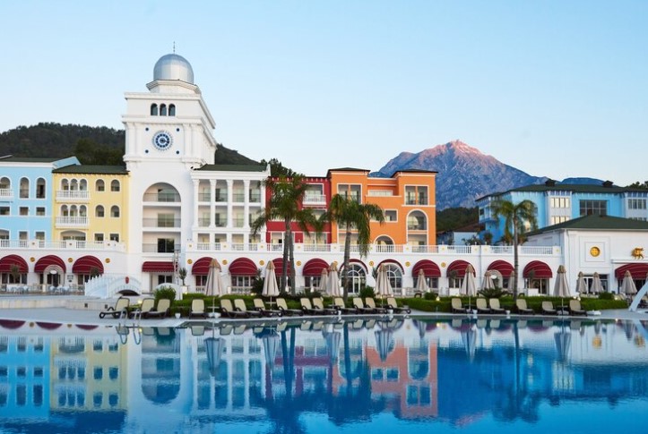 A Symphony of Sophistication: Relais Forte Benedek's Five-Star Elegance on Lake Garda