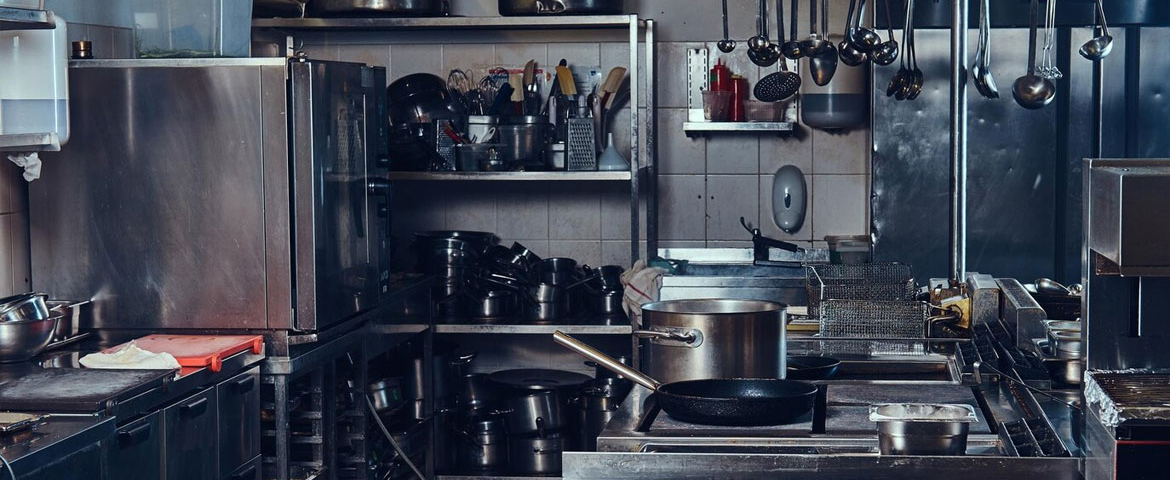 How Modular Commercial Kitchen Equipment Maximizes Space and Efficiency