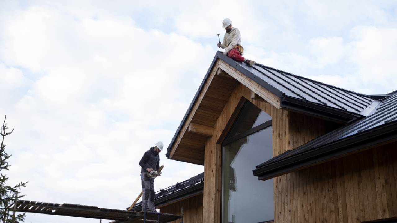 Mastering Roofing Installation Tips for a Strong and Lasting Roof
