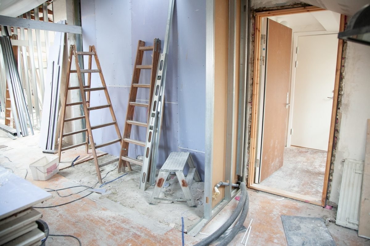 "Revitalize Your Space: Top Kitchen Renovation Contractors in Ottawa Ready to Transform Your Culinary Haven"