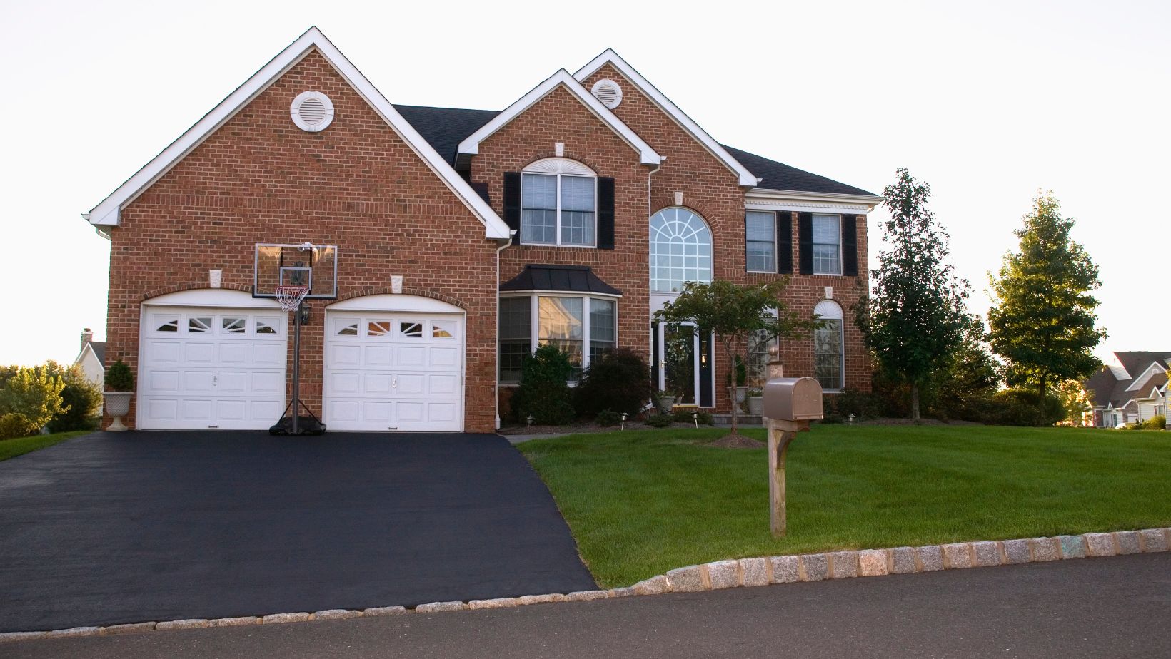 How to Find Trustworthy Local Realtors in Your Area
