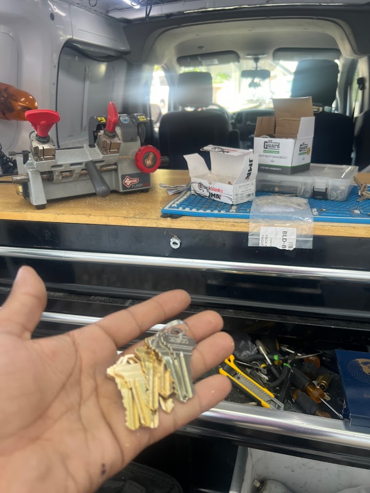 Unlocking Security: Pros Onsite Locksmith - Your Trusted Locksmith in Tampa