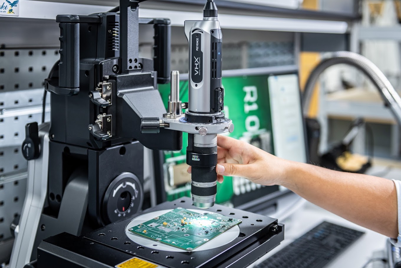 Chelton's Comprehensive Antennas, Avionics, and Land Systems