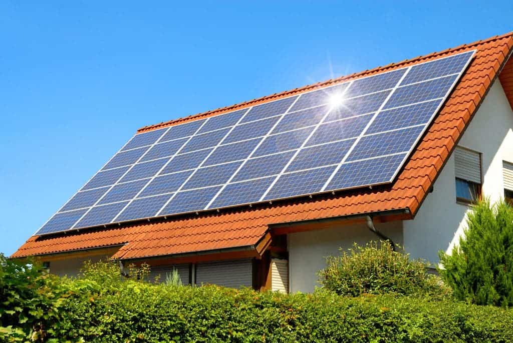Maximizing Impact: A Comprehensive Analysis of Solar Power ROI in Florida and its Long-Term Advantages
