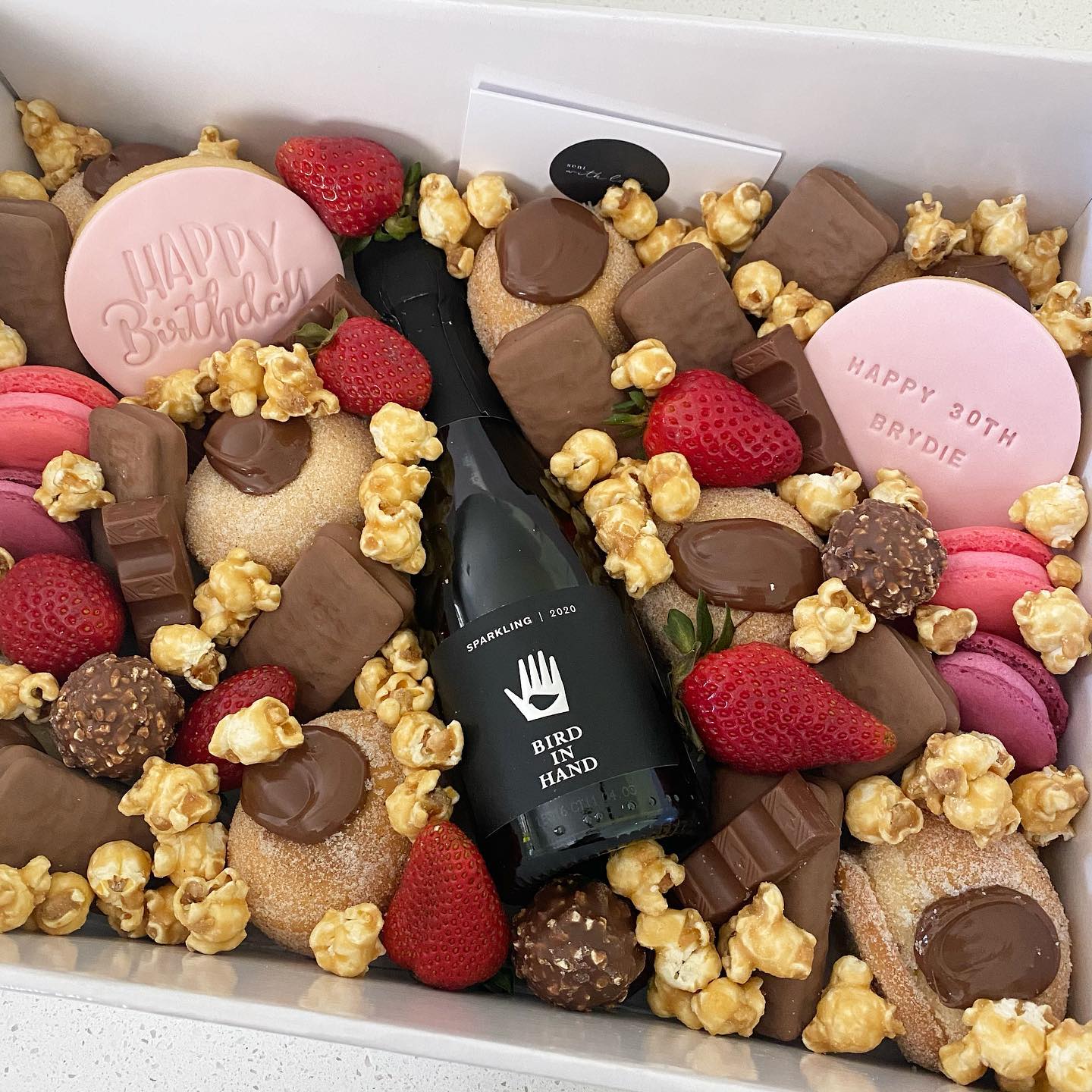 Enhancing the Joy of Gifting: Adelaide's Gift Boxes Delivered with Care
