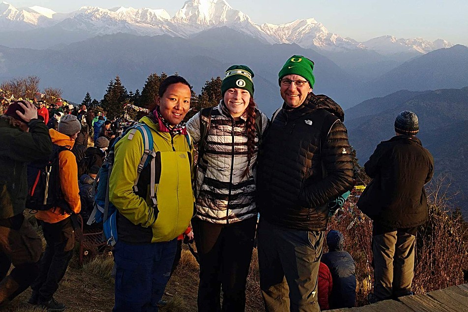 How can I become a guide in Nepal?