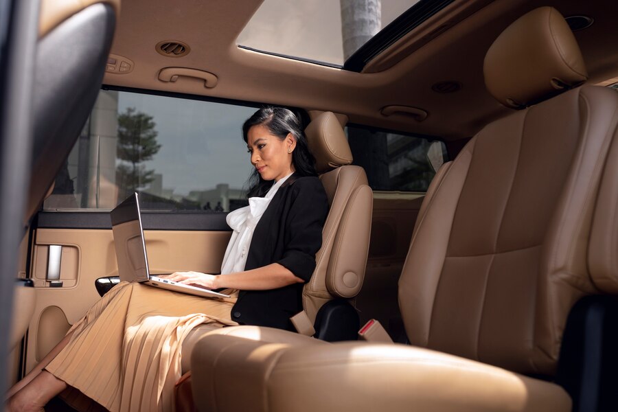 Luxury and Comfort: Range Rover Chauffeur Service in London