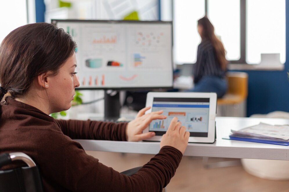 Leveraging Analytics in Donor Management Software for Growth