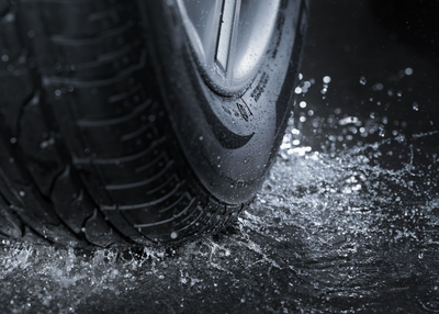 Aquaplaning – Causes, Types & Avoidance