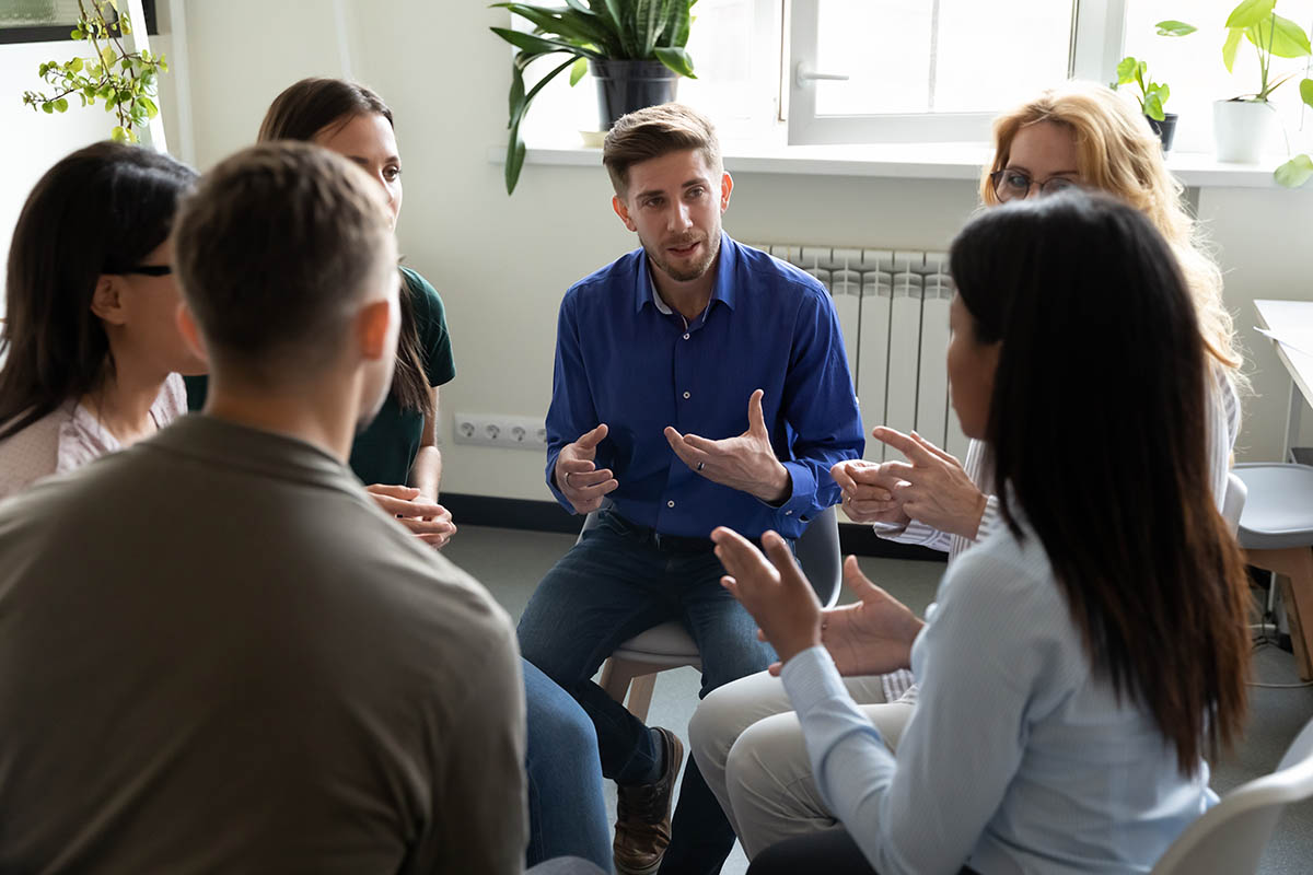Effective Group Activities for Preventing Relapse in Addiction Recovery