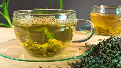 What is herbal tea good for? What are examples of herbal tea?