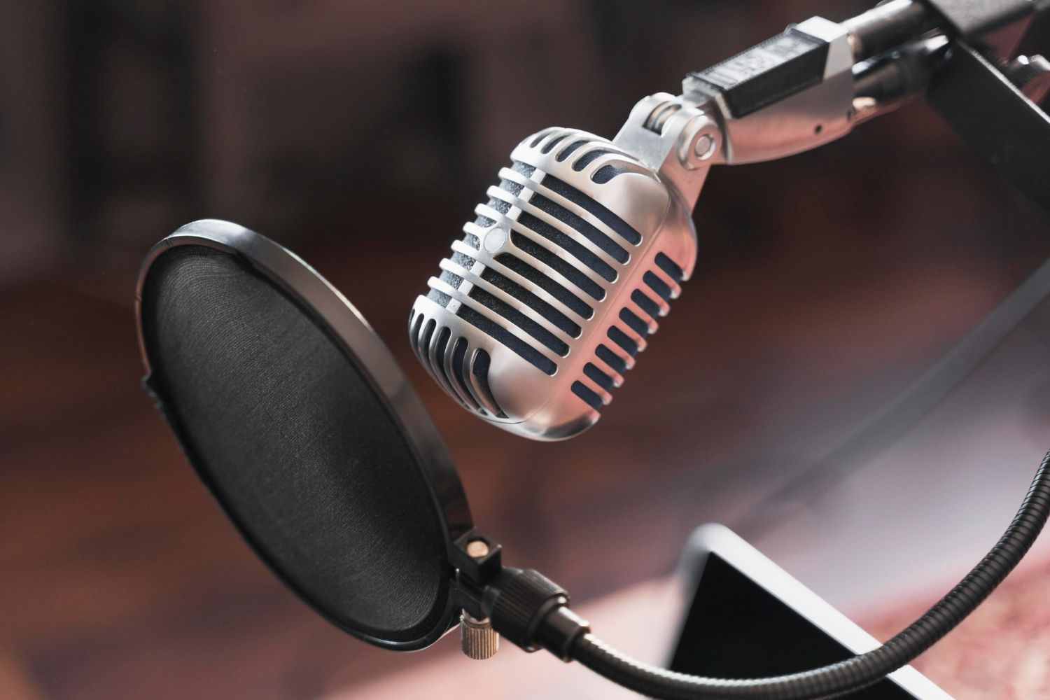 Explorando el Mundo del Podcast de Política: Un Análisis Profundo