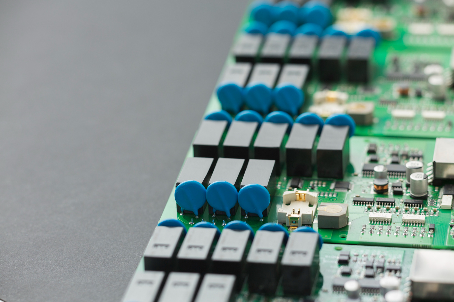Global Circuit Protection Market Report 2024: Market Size, CAGR, Lucrative Segments And Top Regions