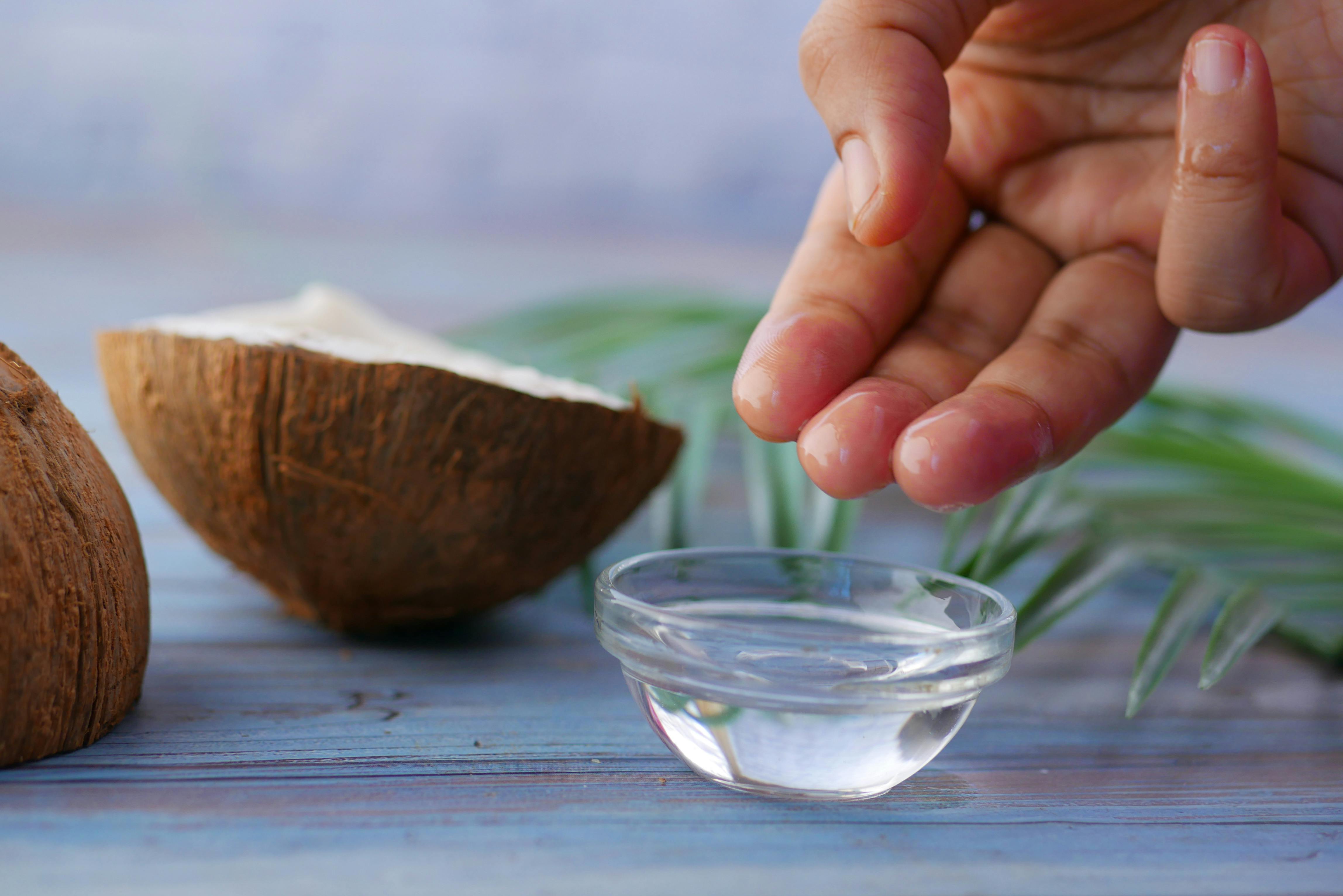 Global Coconut Oil Market Report 2024: Market Size, CAGR, Lucrative Segments And Top Regions