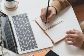 Women in Business: Shaping the Future, Breaking Barriers