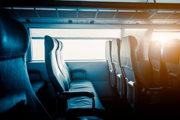 Explore Comfort and Style with Mr. Maxi Cab's 40 Seater Coach in Singapore!
