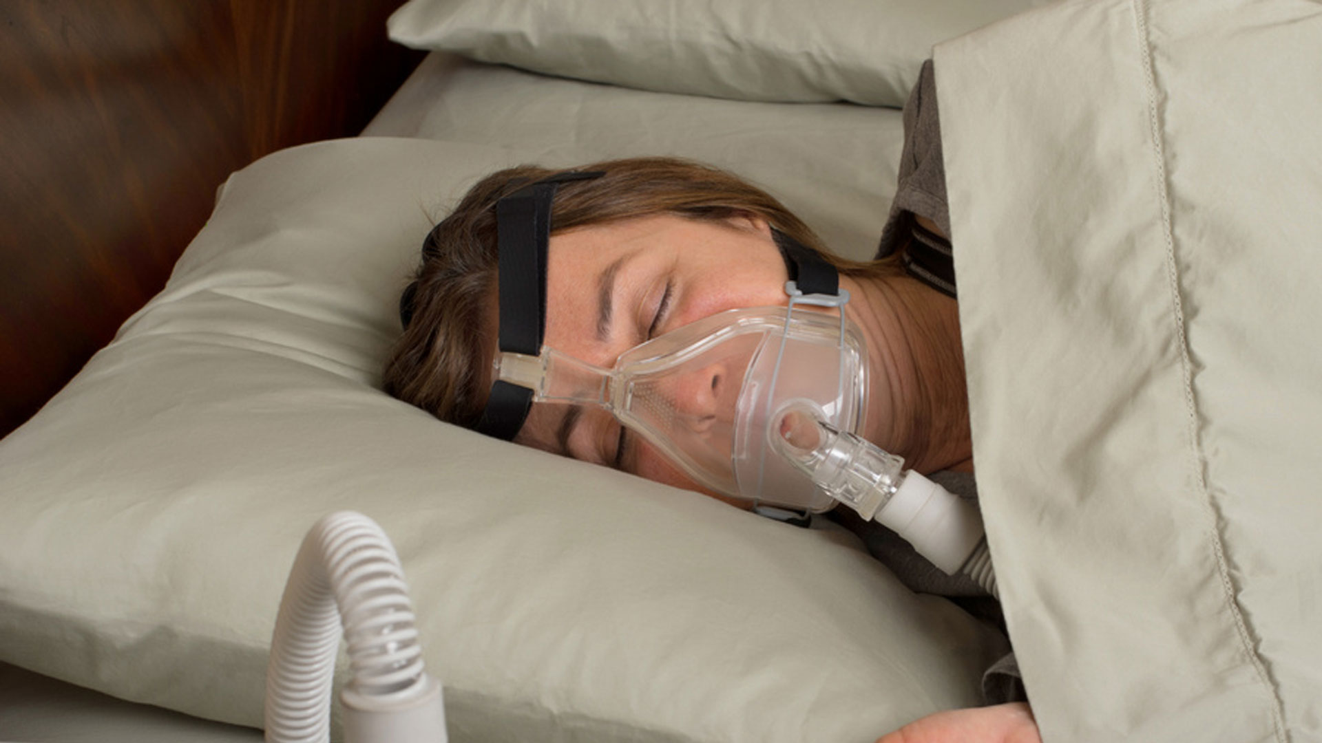 Lifestyle Changes to Improve Sleep Apnea Without CPAP