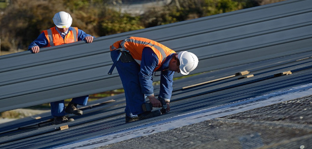 Finding a Reliable Commercial Roofing Company in Houston: A Complete Guide