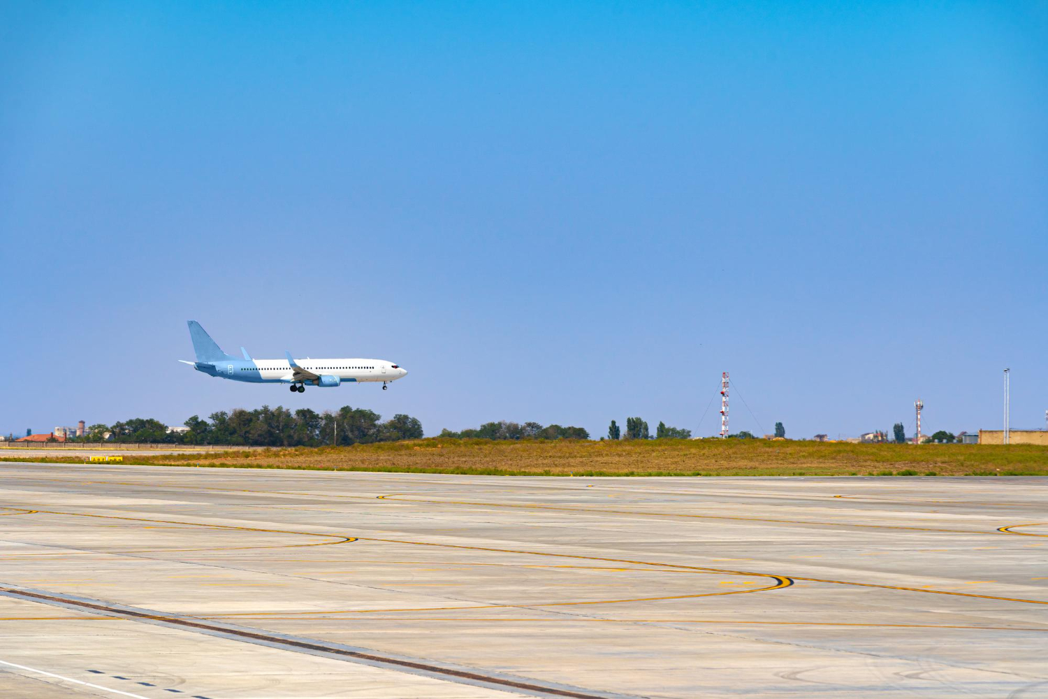 Spirit Airlines' Unaccompanied Minor Policy: Ensuring Safe Travels for Young Flyers