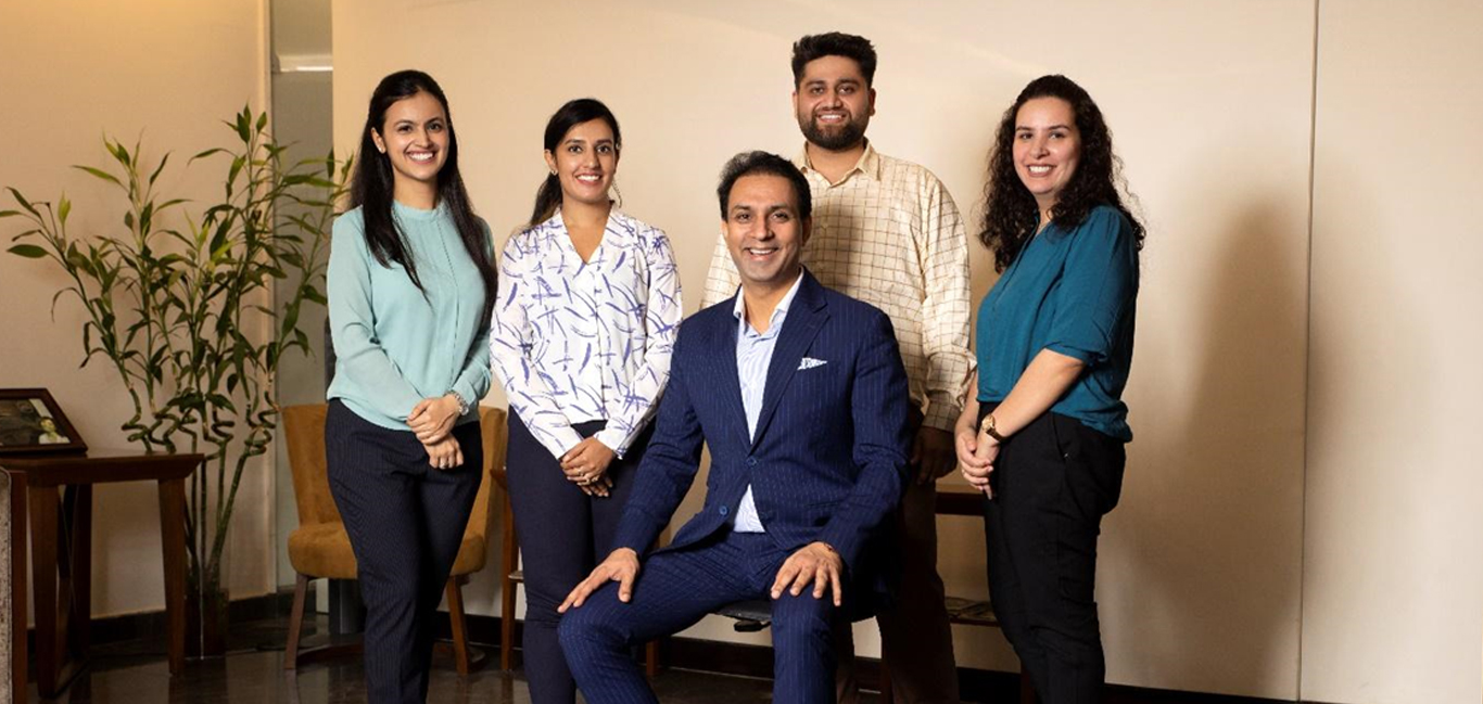Dental Clinic in Delhi - Dentalroots 
