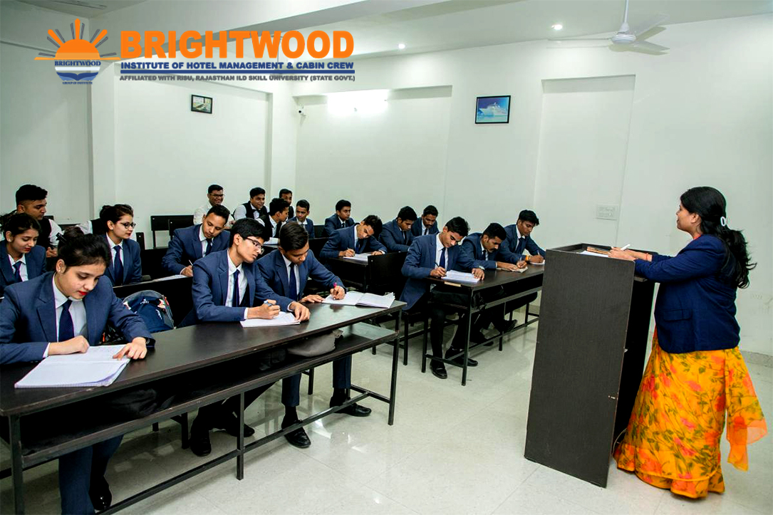 Why Udaipur is the Perfect City for a Hotel Management Education