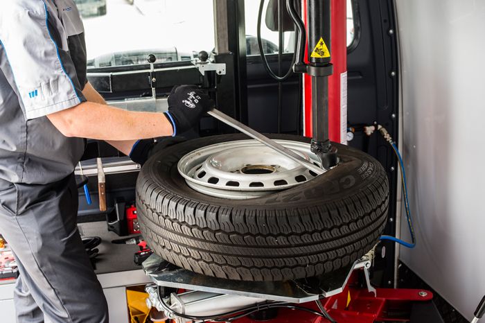 Evolution of Tyre Services in the Modern Era 