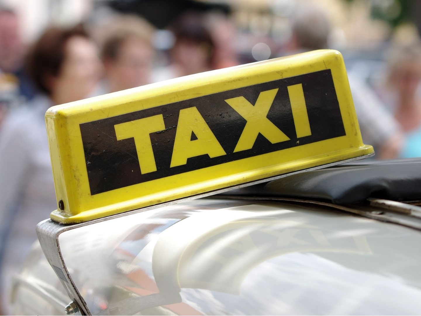 Discover Melbourne’s Best Taxi Services with Book Taxi Melbourne