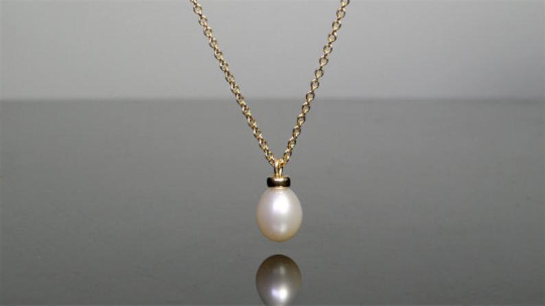 Luxurious June Birthstone Jewelry: Adding Elegance to Your Collection