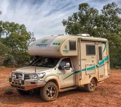 The Ultimate Guide to Selecting Custom Builders for Luxury Homes 