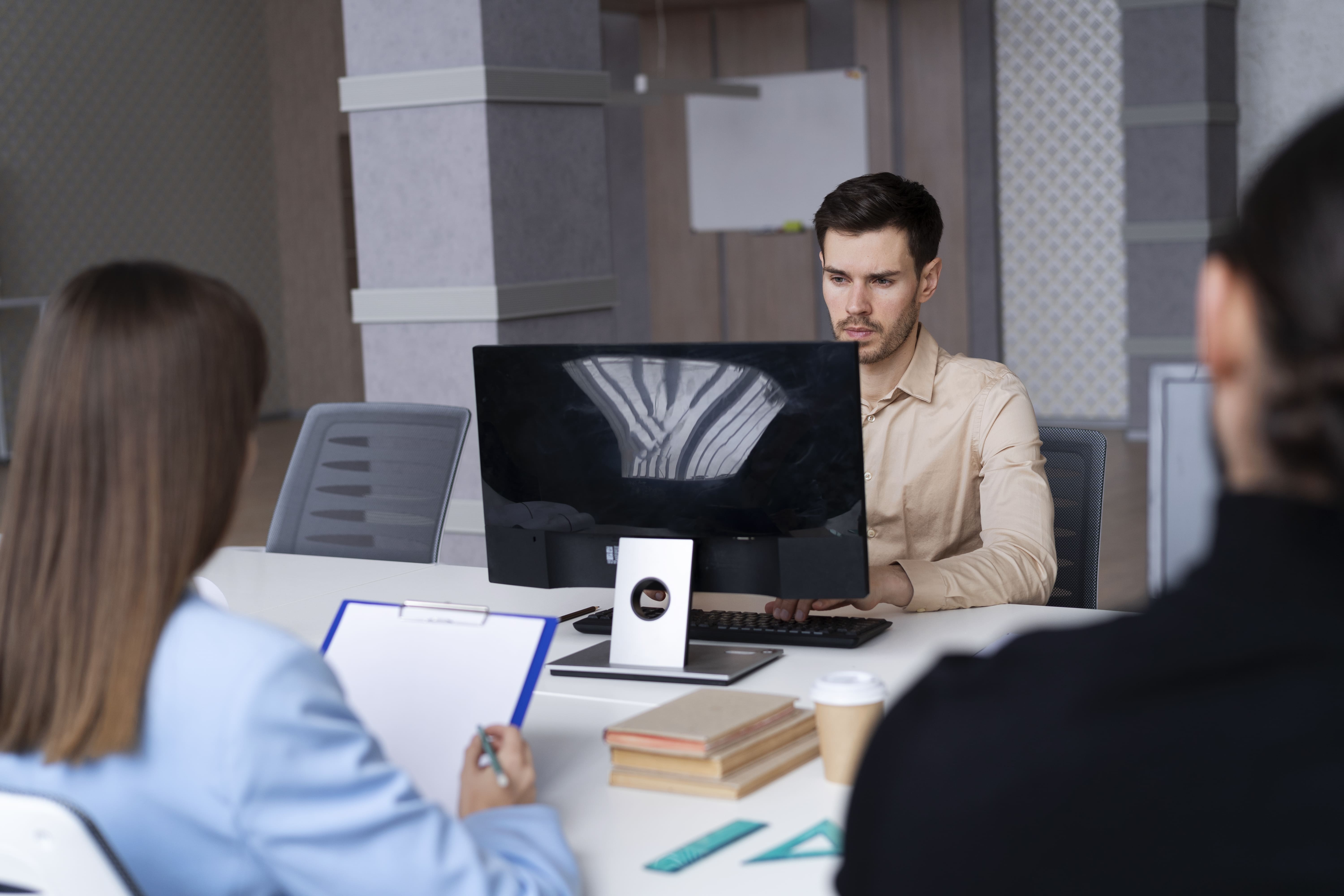 How Can You Benefit from Core HR Software in Better Payroll Support?