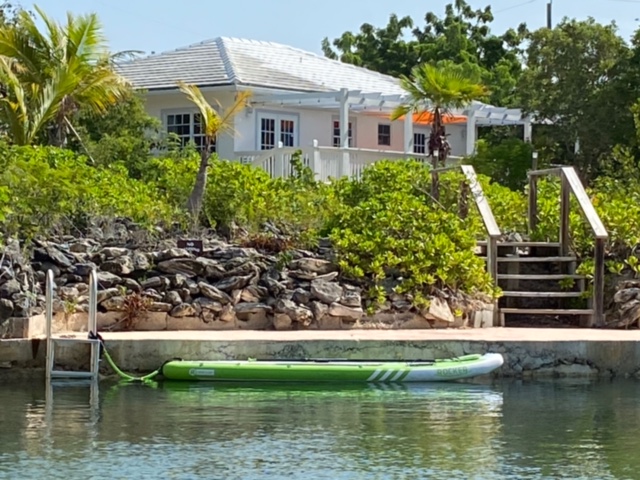 Sweet Escape TCI: Your Gateway to All-Inclusive Beachfront Vacation Rentals  