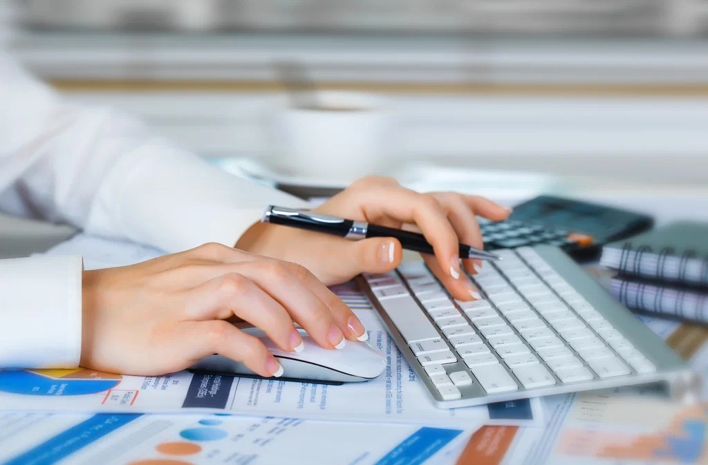 Master Your Finances with Pointax Accountant's Expert Accountancy Services