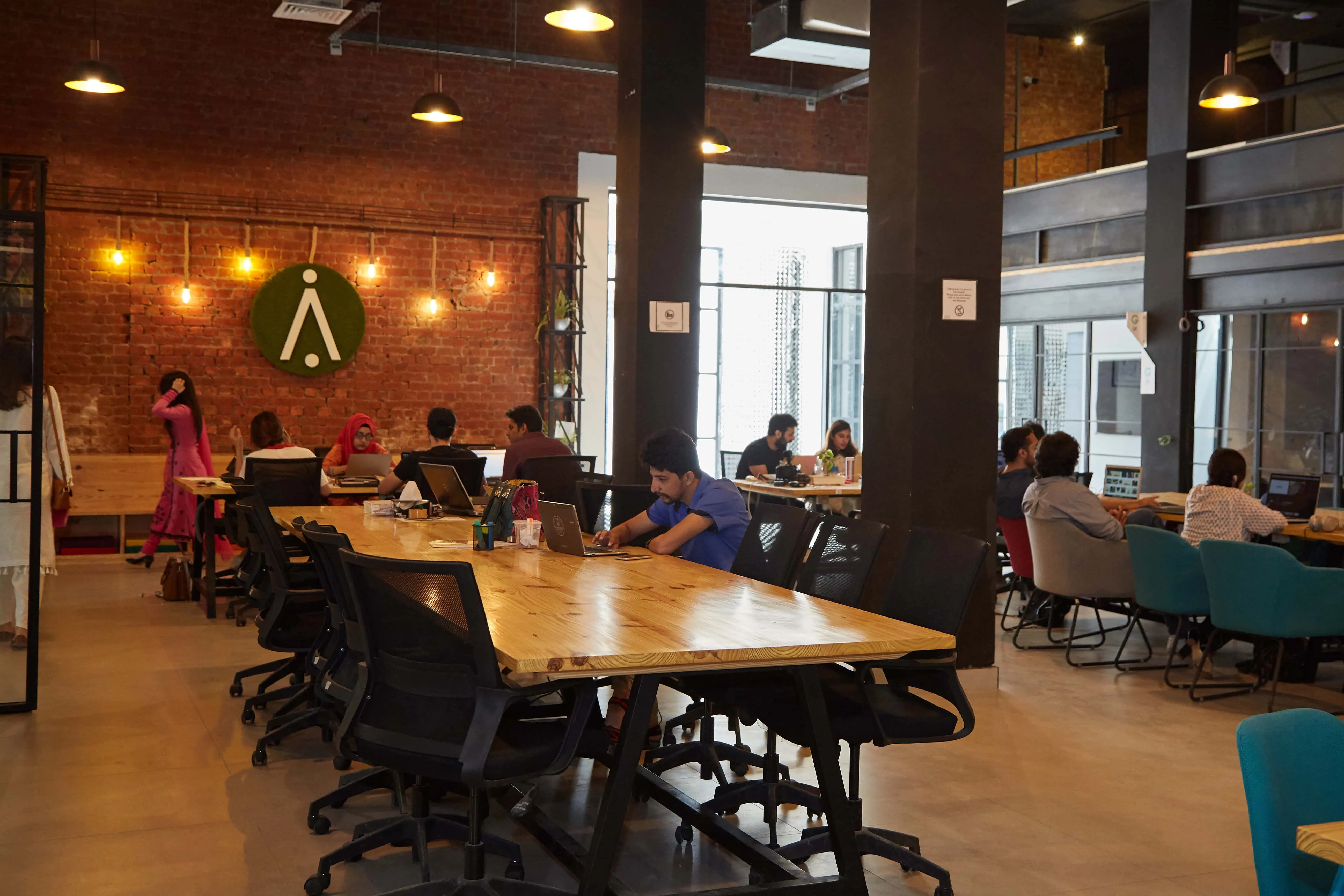 Exploring the benefits of flexible workspaces in Pakistan