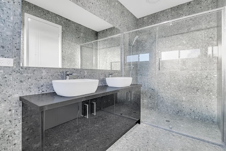 9 Common Mistakes to Avoid When Hiring a Caulking Service