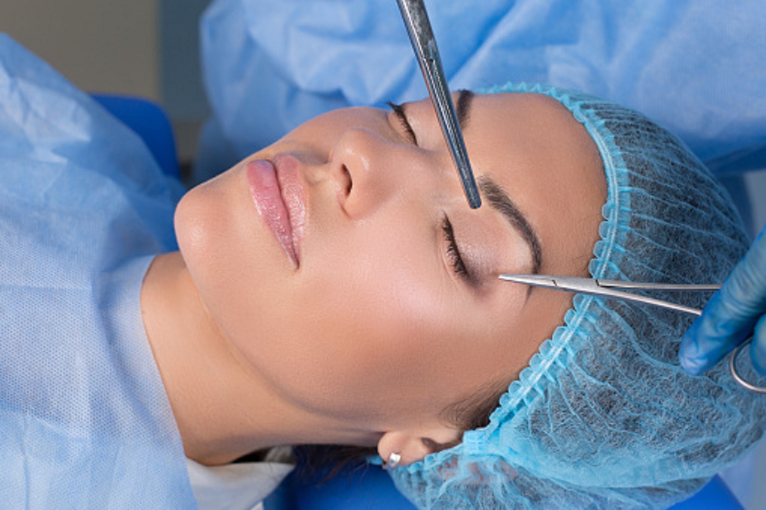 The Benefits of Blepharoplasty: Enhancing Vision and Appearance