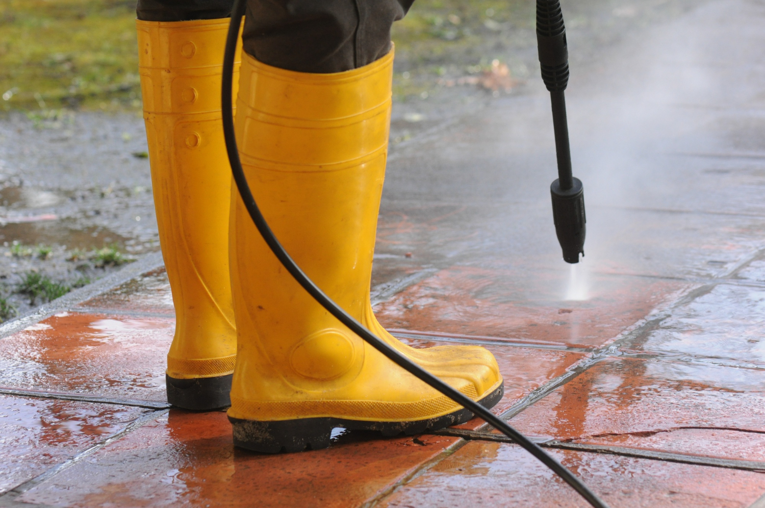 The importance of regular gutter cleaning for maintaining a healthy home