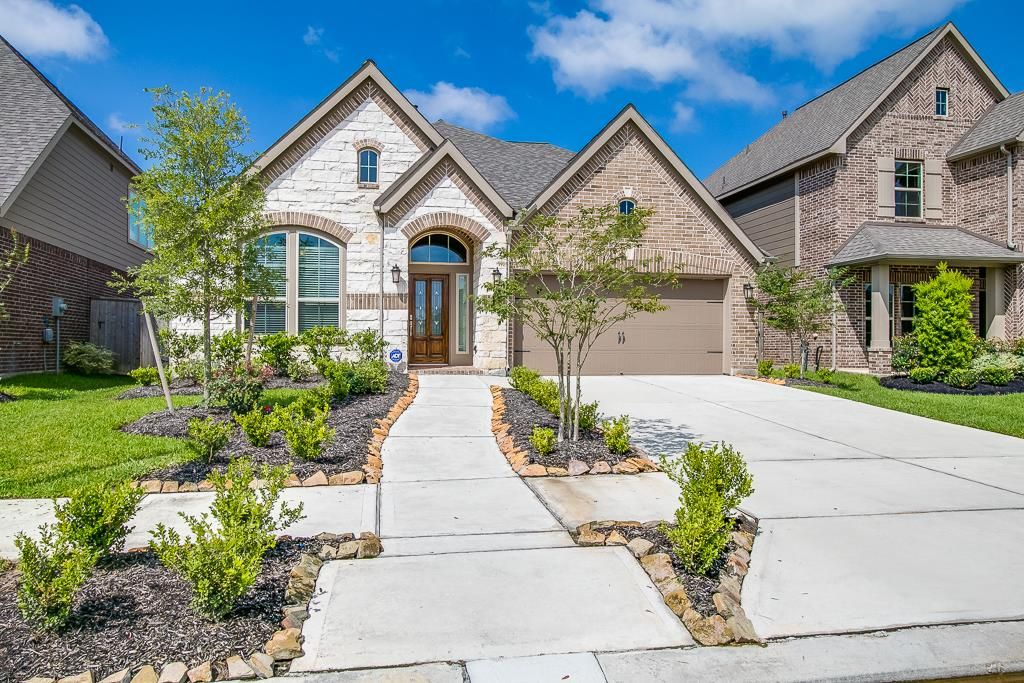 Your Real Estate Journey with Piyush & Priti Patel Realtors - Best Realtor in Brampton