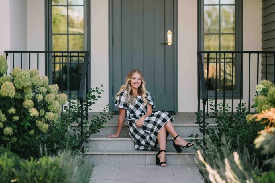 Embrace Elegance: Discover Modest Dresses for Every Occasion with Moments Made