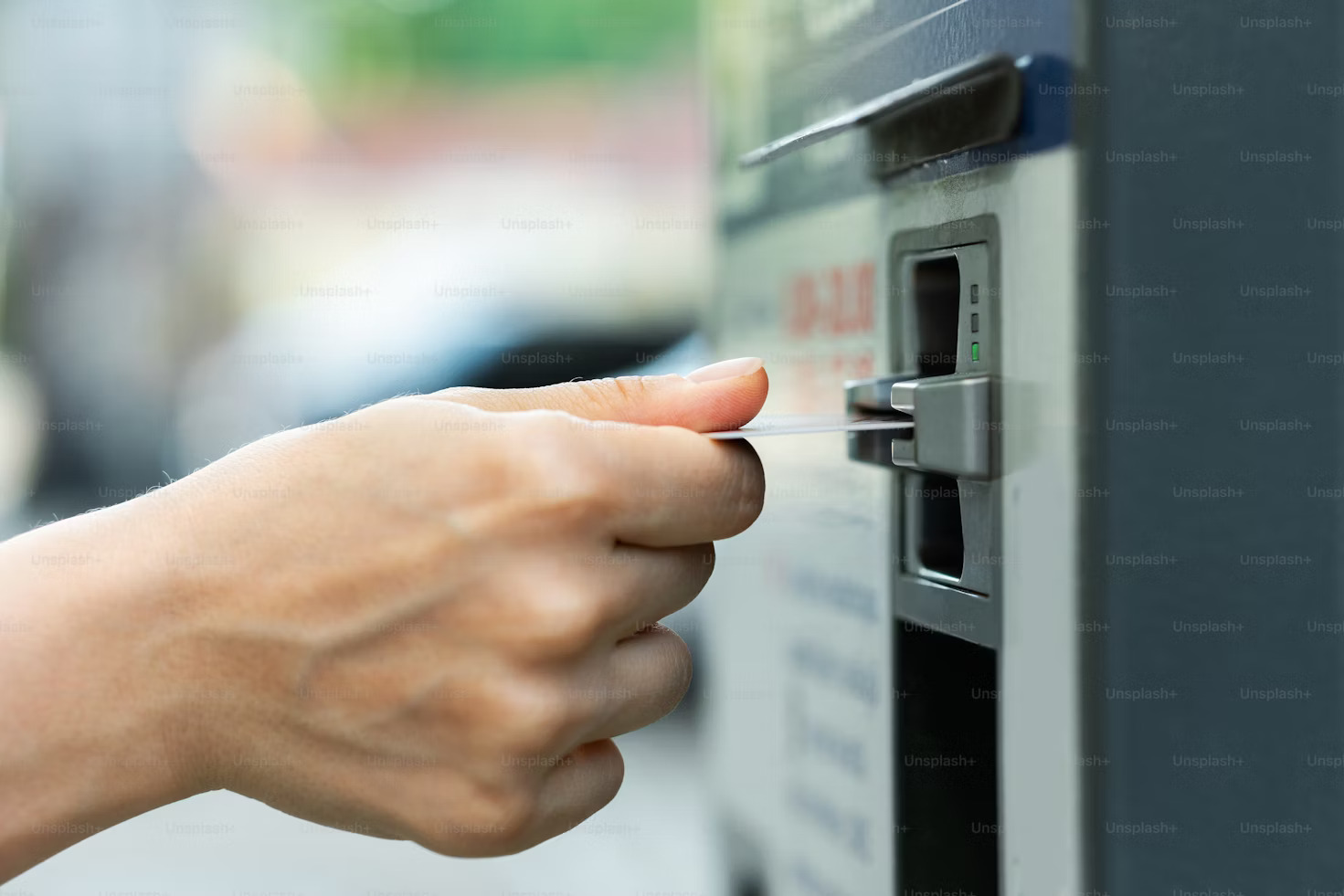 How Does the ePort G11 Improve Vending Machine Sales and Customer Satisfaction?