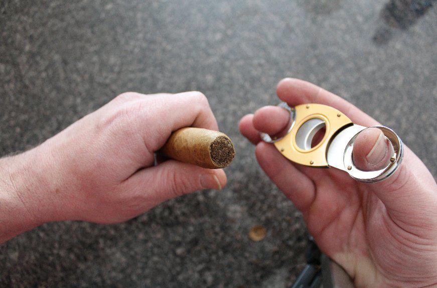 Exploring the Cigar Cutter Market: Precision and Style