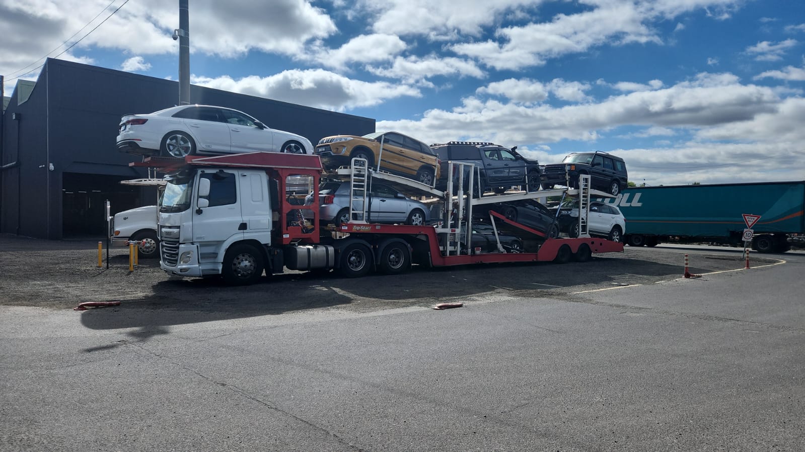 How to choose car transport Melbourne to Adelaide?