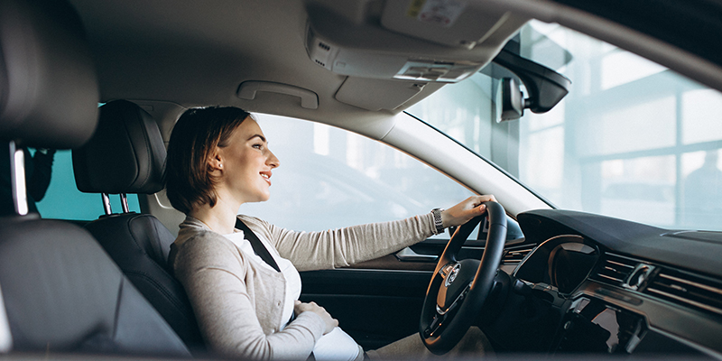 Why are Manual Driving Lessons so important