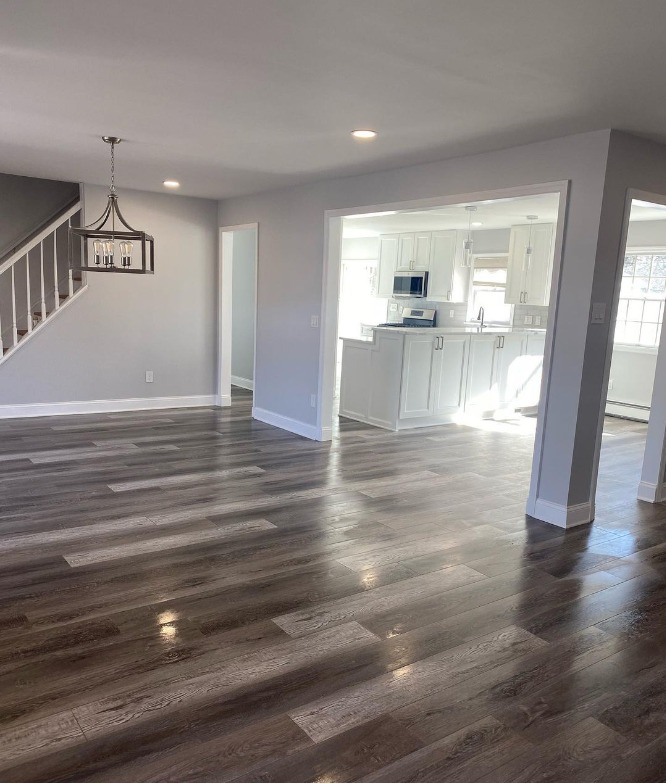 Sparkling Spaces: Professional Home Cleaning Services in Seattle 