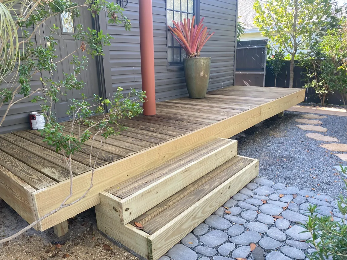 Beautify Your Backyard Area With Miami Deck Builders