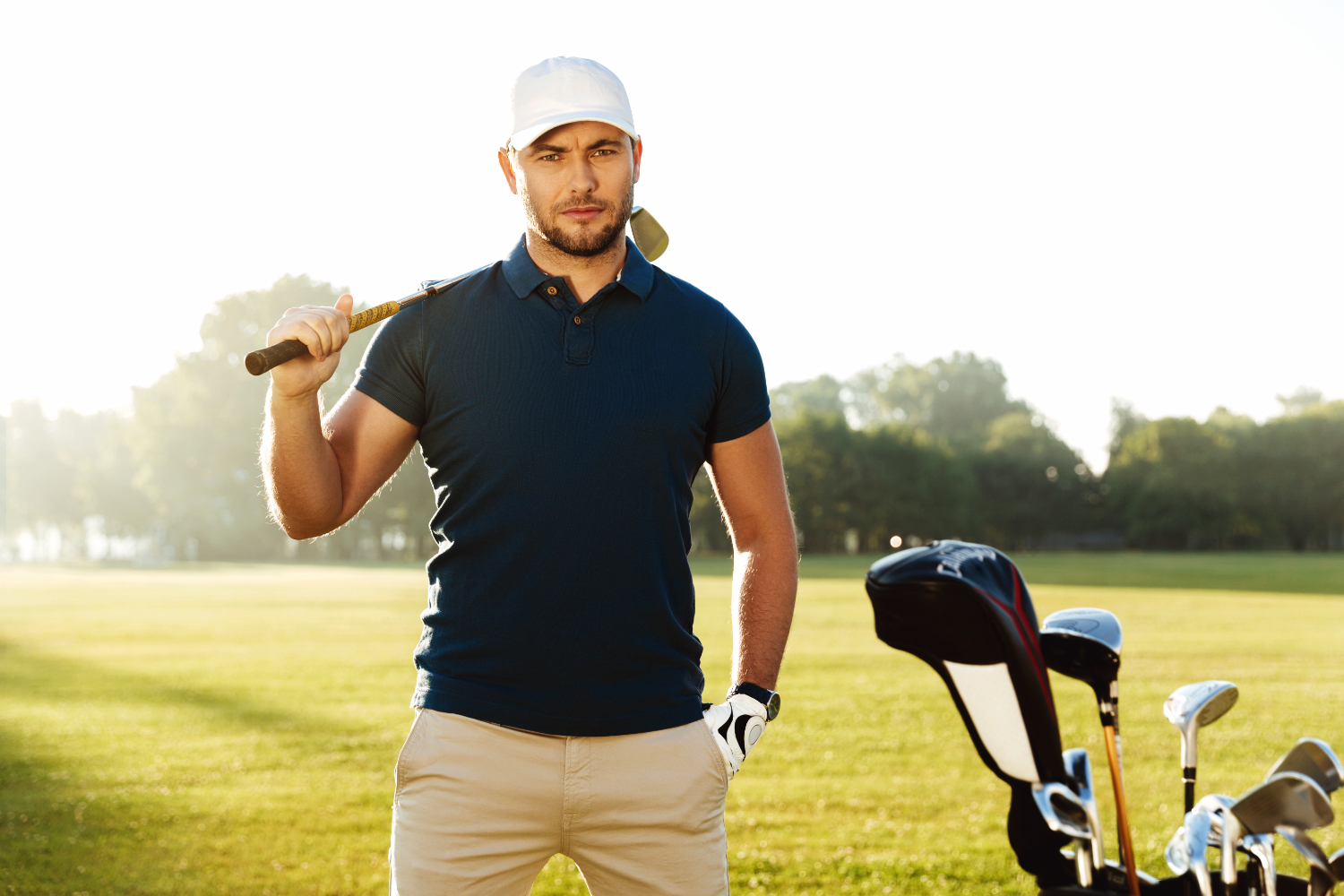 Mastering the Greens: A Complete Guide to Men’s Golf Apparel